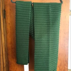 Michael kors hunter green scarf